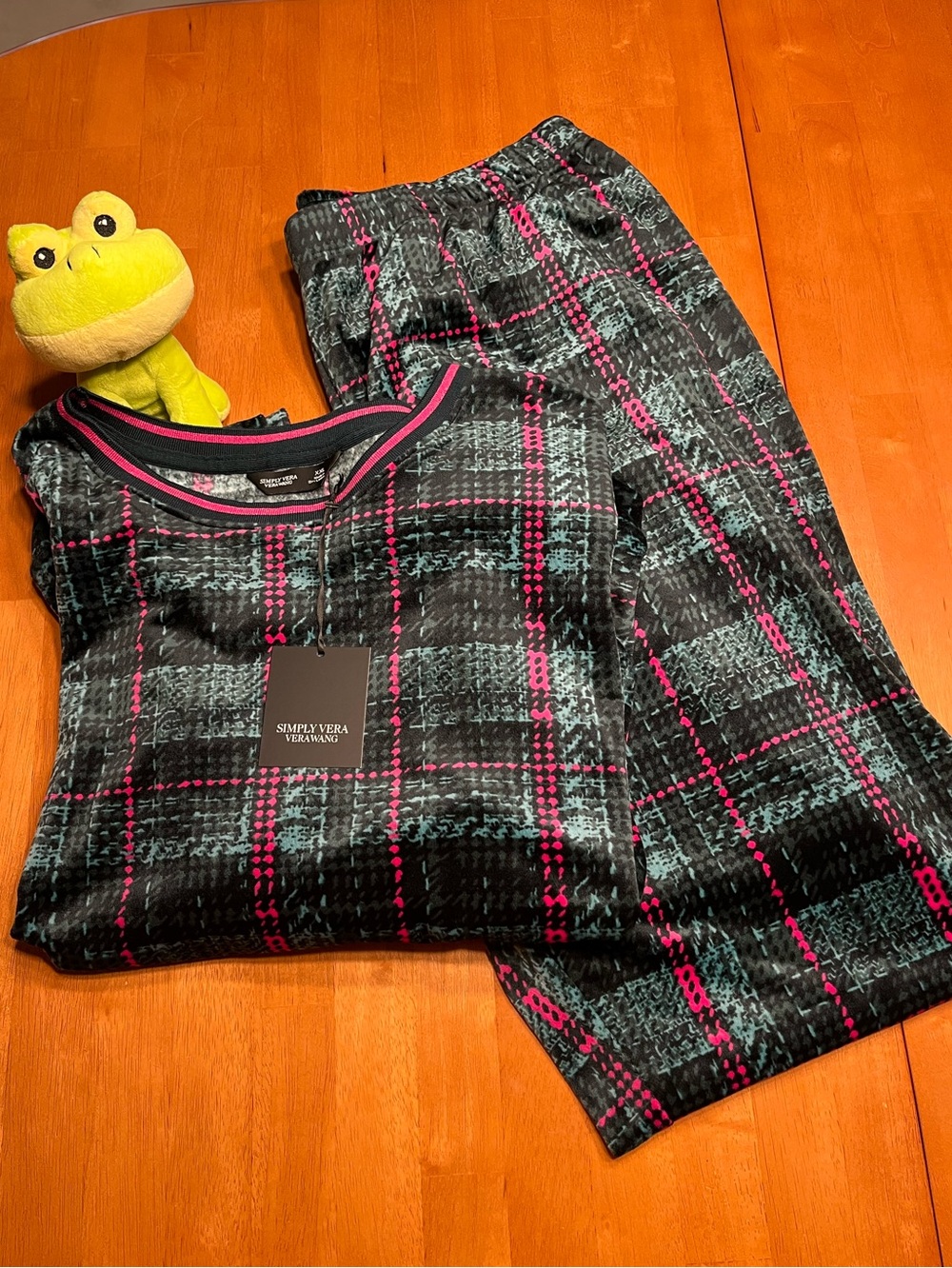 Simply Vera Vera Wang Dark Green Teal/Pink Plaid Pajama Set